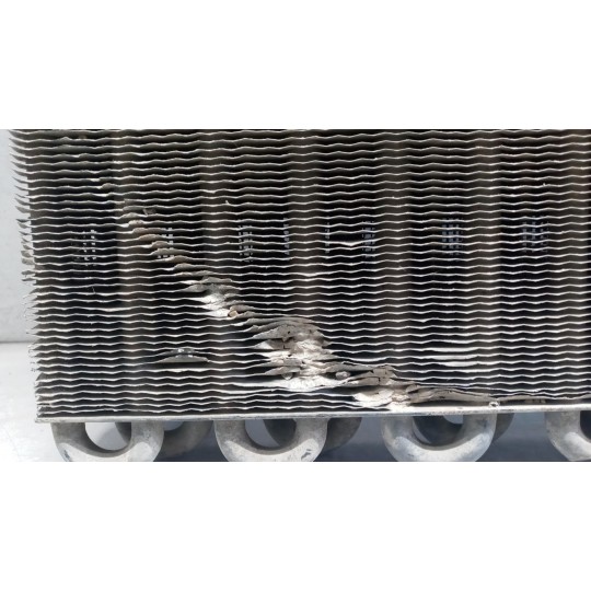 RADIATORE CLIMATIZZATORE NISSAN truck Atleon usato