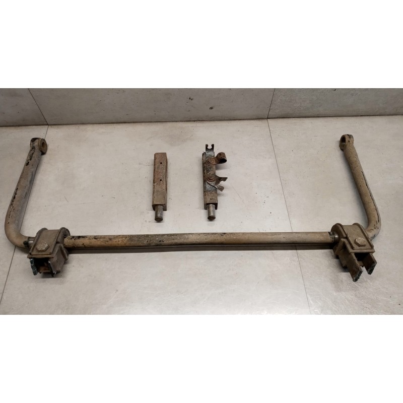 NISSAN truck REAR STABILIZER BAR  NISSAN truck Atleon used