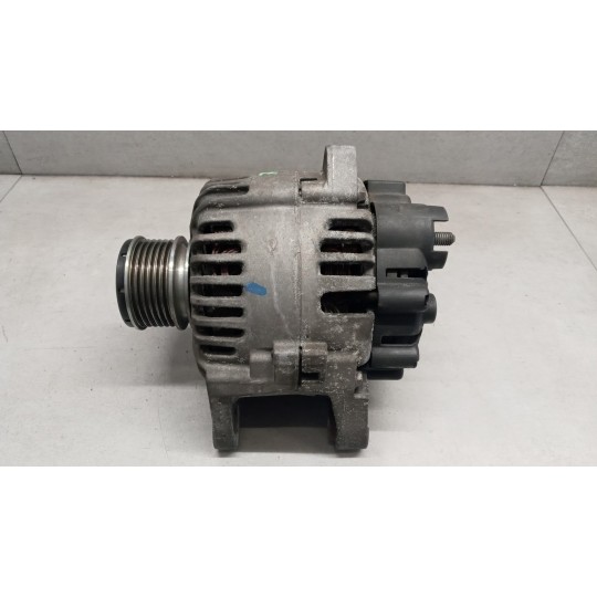 ALTERNATORE RENAULT Scenic 2006>2009 usato