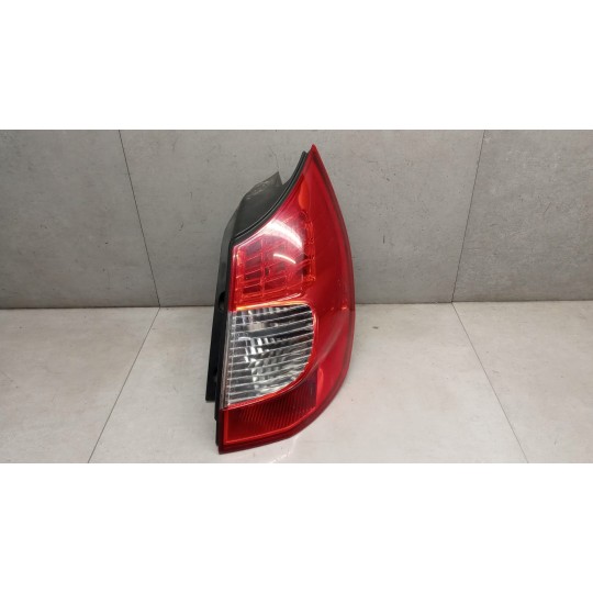 FARO POST ESTERNO LED DESTRO RENAULT Scenic 2006>2009 usato