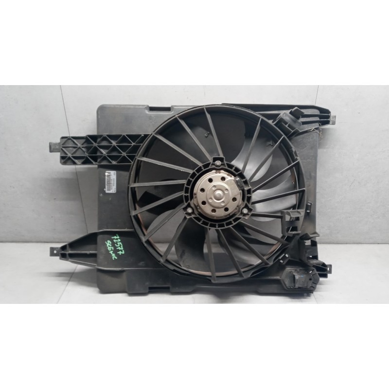 RENAULT CONVOGLIATORE ELETTROVENTOLA RENAULT Scenic 2006>2009 usato