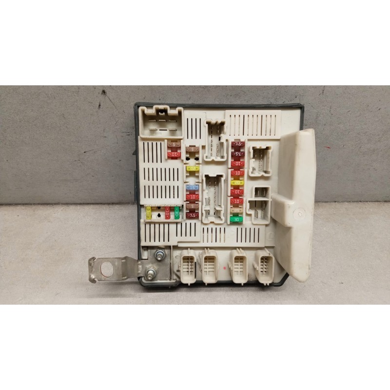 RENAULT VARIOUS CONTROL UNITS  RENAULT Kangoo 2008>2013 used