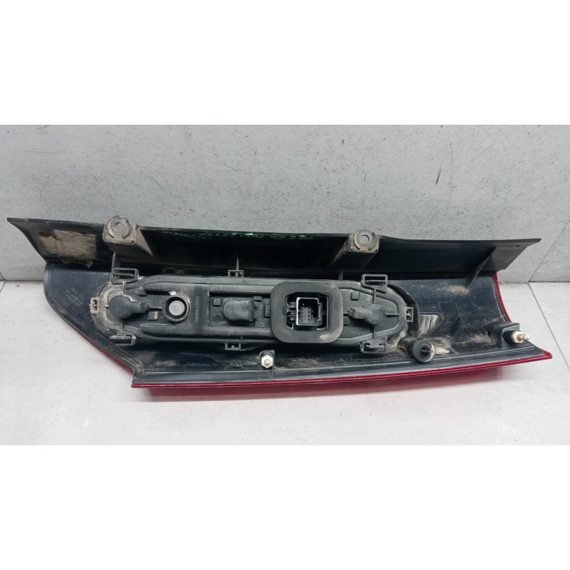 RENAULT FARO POSTERIORE ESTERNO SINISTRO RENAULT Kangoo 2008>2013 usato