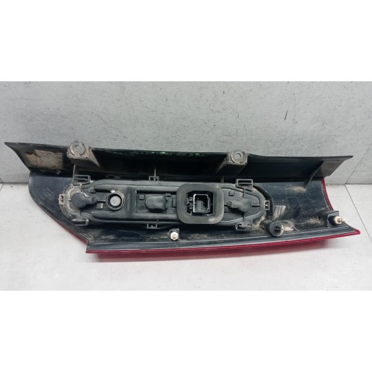FARO POSTERIORE ESTERNO SINISTRO RENAULT Kangoo 2008>2013 usato
