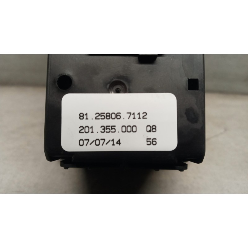 MAN INTERRUTTORI E PULSANTI ALZAVETRI MAN TGX euro 6 usato