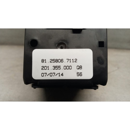 INTERRUTTORI E PULSANTI ALZAVETRI MAN TGX euro 6 usato