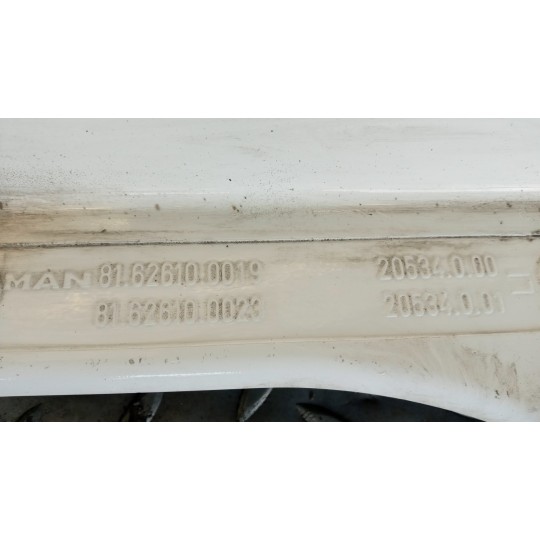 SOTTOPORTA ANT.SX MAN TGX euro 6 usato