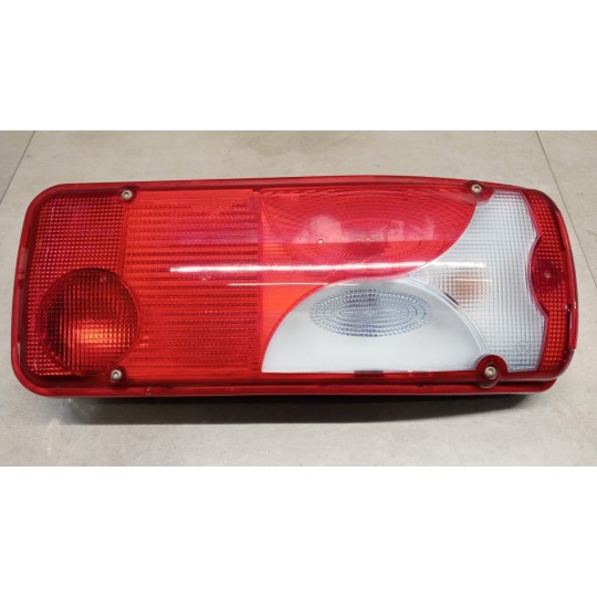 FARO POSTERIORE ESTERNO DESTRO MAN TGX euro 6 usato